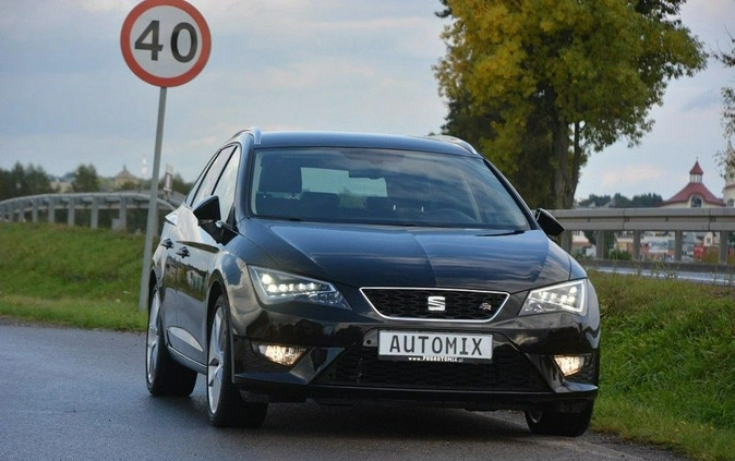 Seat Leon cena 62300 przebieg: 143618, rok produkcji 2015 z Wieliczka małe 379